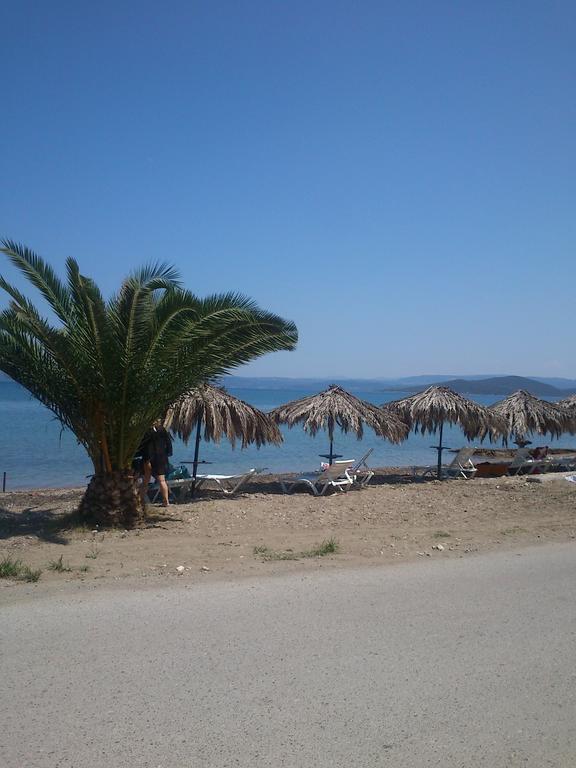 Evoikos Beach & Resort Livanátai المظهر الخارجي الصورة